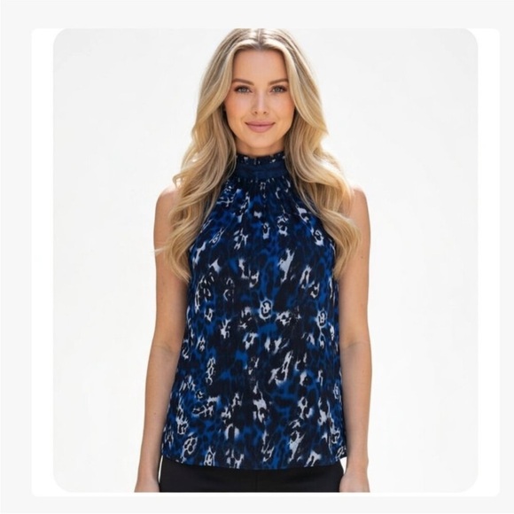 Hello Friends! New items recently added to my closet-Reasonable offers accepted. - Picture 14 of 16